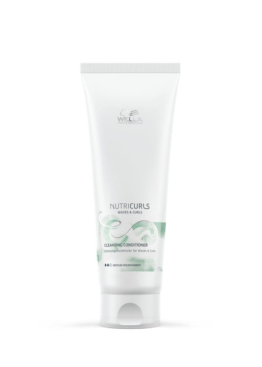 CONDICIONADOR DE LIMPEZA CABELO ONDULADO WELLA NUTRICURLS 250ML